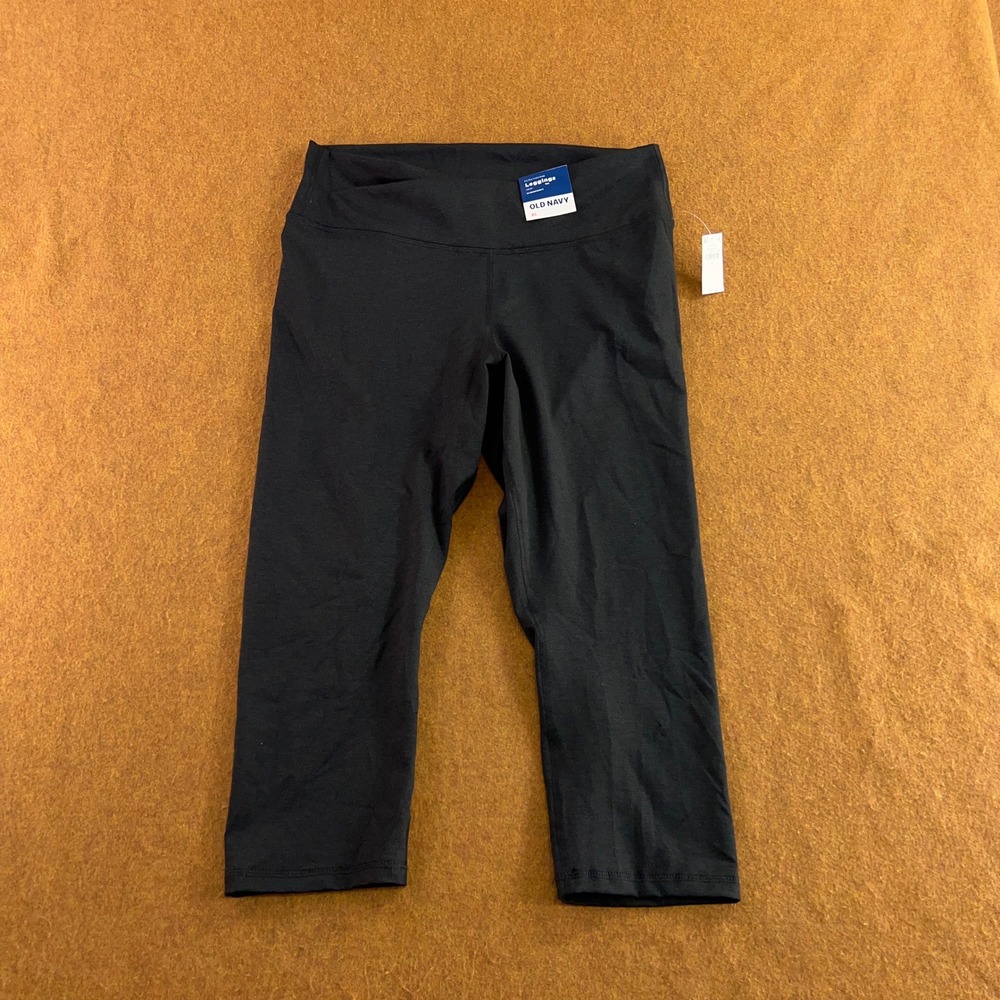 Old Navy Womens XL Black CloudComfy Extra High-Rise Crop Leggings NWT